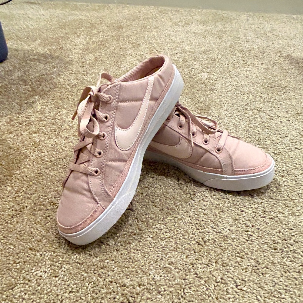 Nike Court Legacy Slip-on Mule Soft Pink sz 8 Women’s